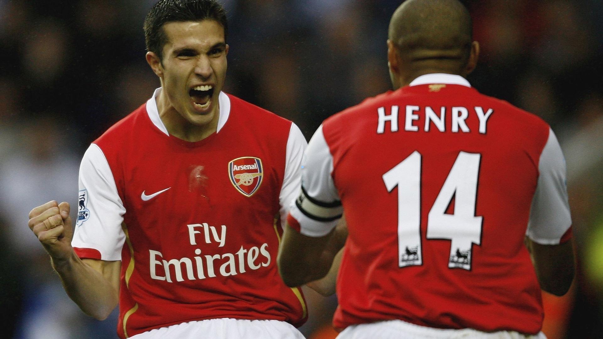 罗马里奥寄语恩德里克，从皇马到里昂，世界杯梦想在欧冠与马赛的舞台上启航