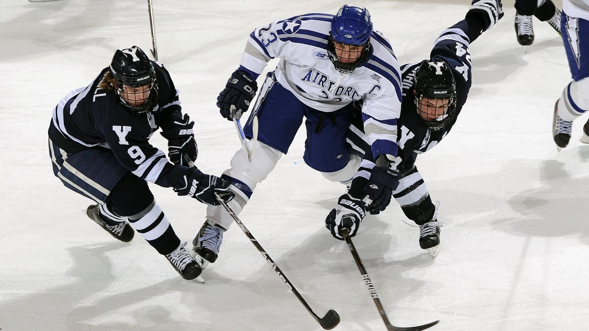 罗马诺独家，拜仁两度密会格伊代表，水晶宫铁闸转会关键系于于帕梅卡诺去留
